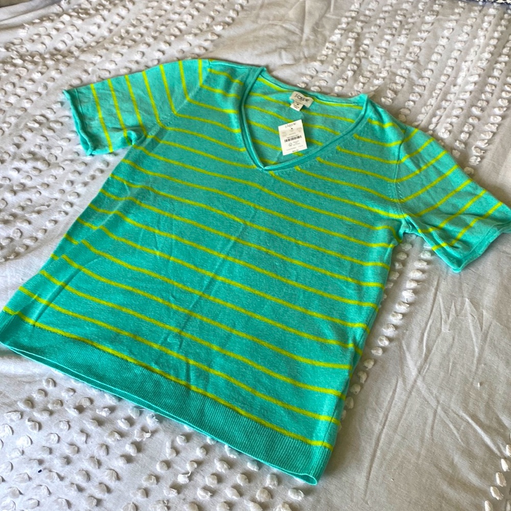 New with tags J Crew sweater tee